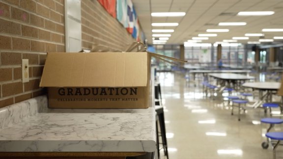 CELEBRATE YOUR SENIOR STATUS