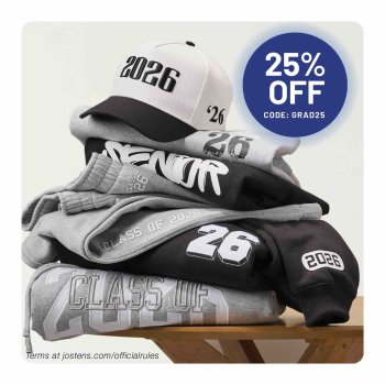 Graduated wearing Jostens Apparel