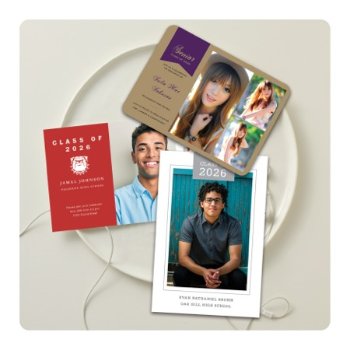 Graduate holding Jostens personalize photo card